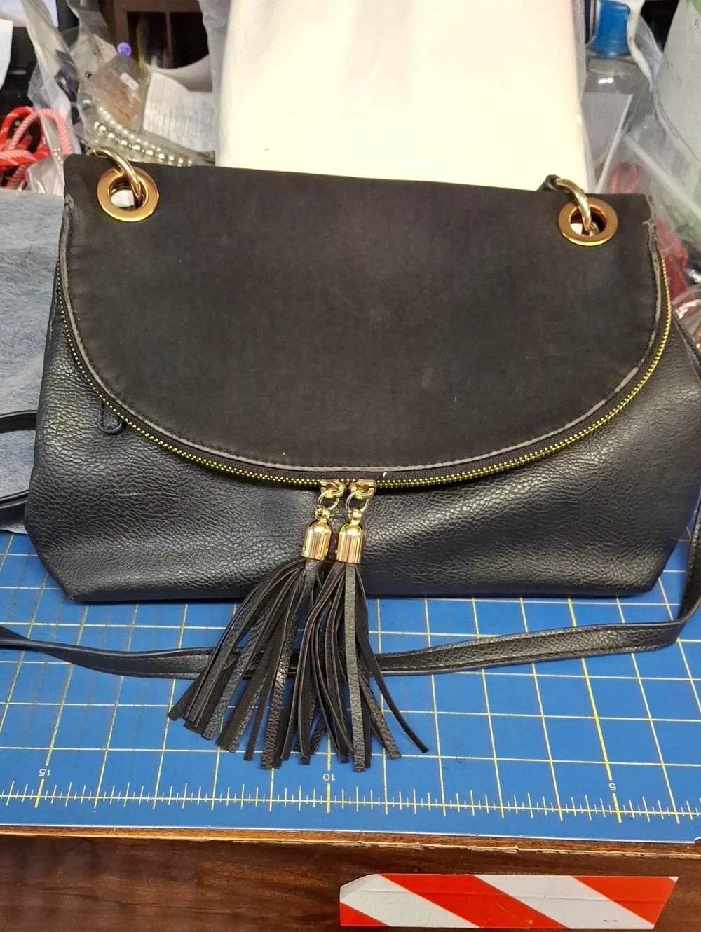 Black 12x9x2.5 Crossbody Shoulder Bag Preloved